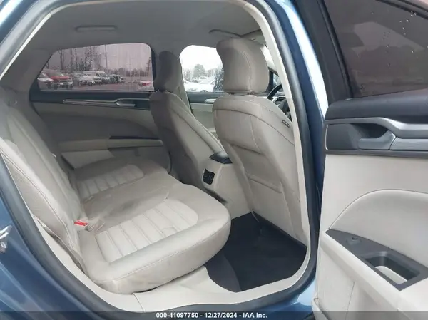3FA6P0HD0KR148400 2019 FORD FUSION - Image 8