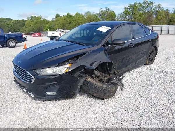 3FA6P0HD0KR160093 2019 FORD FUSION - Image 2