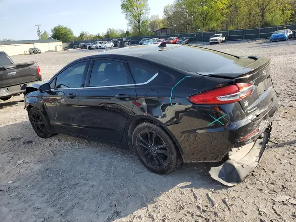 3FA6P0HD0KR160143 2019 FORD FUSION - Image 2