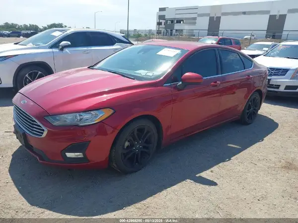 3FA6P0HD0KR171109 2019 FORD FUSION - Image 2