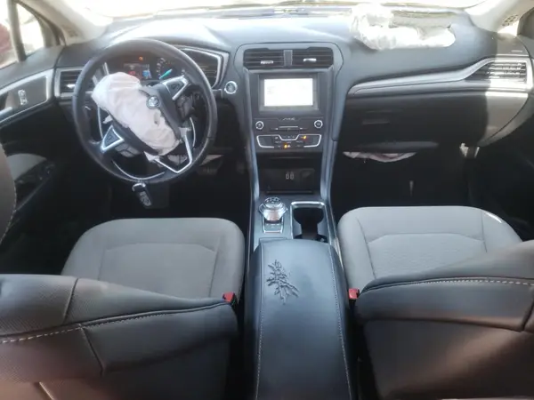 3FA6P0HD0KR176875 2019 FORD FUSION - Image 8