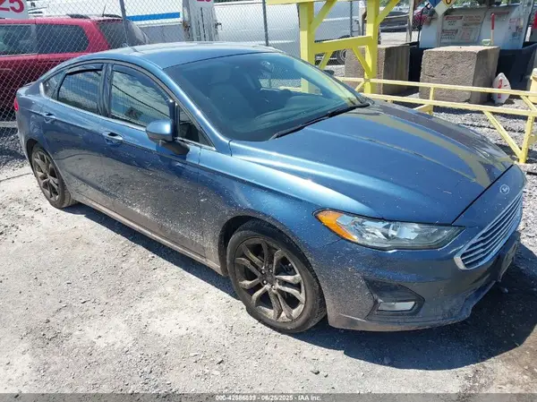 3FA6P0HD0KR177248 2019 FORD FUSION - Image 1