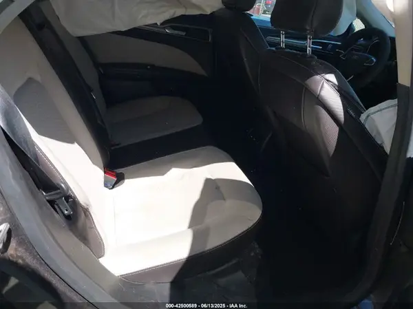 3FA6P0HD0KR178528 2019 FORD FUSION - Image 8