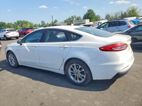 3FA6P0HD0KR179064 2019 FORD FUSION - Image 2