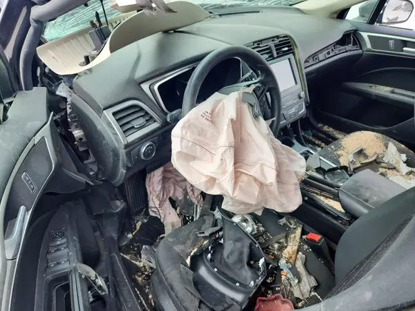 3FA6P0HD0KR185799 2019 FORD FUSION - Image 8