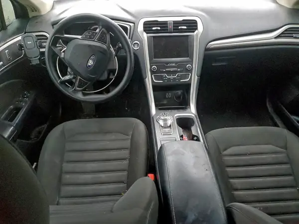 3FA6P0HD0KR192932 2019 FORD FUSION - Image 8