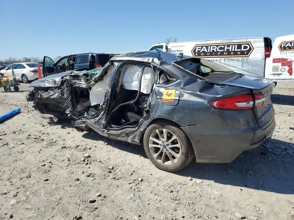 3FA6P0HD0KR195572 2019 FORD FUSION - Image 2