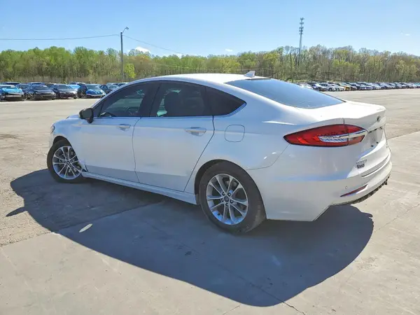 3FA6P0HD0KR214931 2019 FORD FUSION - Image 2