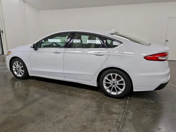 3FA6P0HD0KR229266 2019 FORD FUSION - Image 2