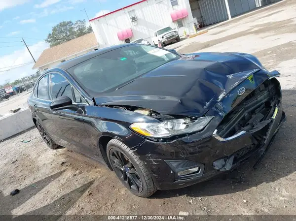 3FA6P0HD0KR229543 2019 FORD FUSION - Image 1