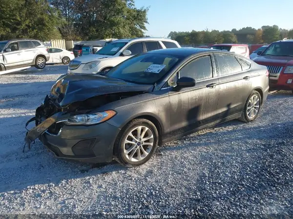 3FA6P0HD0KR243426 2019 FORD FUSION - Image 2