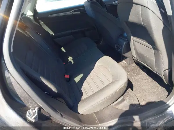 3FA6P0HD0KR245435 2019 FORD FUSION - Image 8