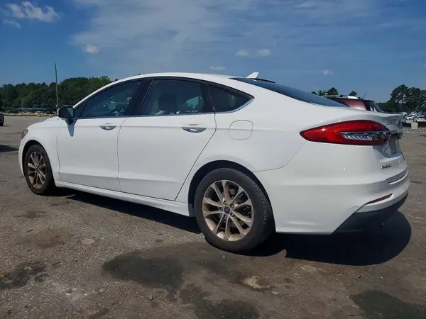 3FA6P0HD0KR246388 2019 FORD FUSION - Image 2