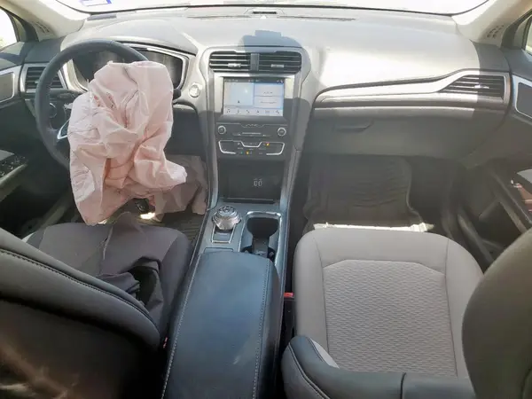 3FA6P0HD0KR250487 2019 FORD FUSION - Image 8