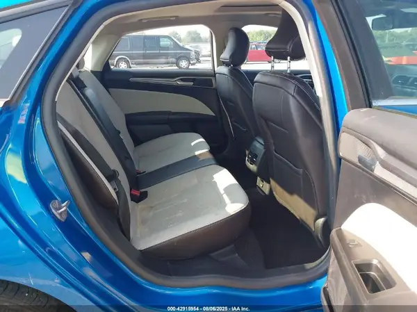 3FA6P0HD0KR250814 2019 FORD FUSION - Image 8