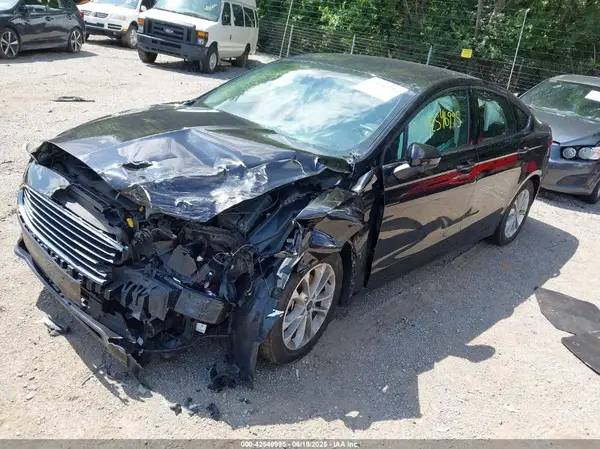 3FA6P0HD0KR268083 2019 FORD FUSION - Image 2