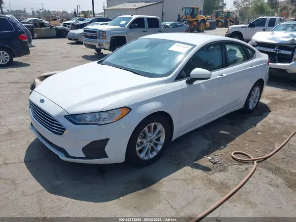 3FA6P0HD0KR269136 2019 FORD FUSION - Image 2