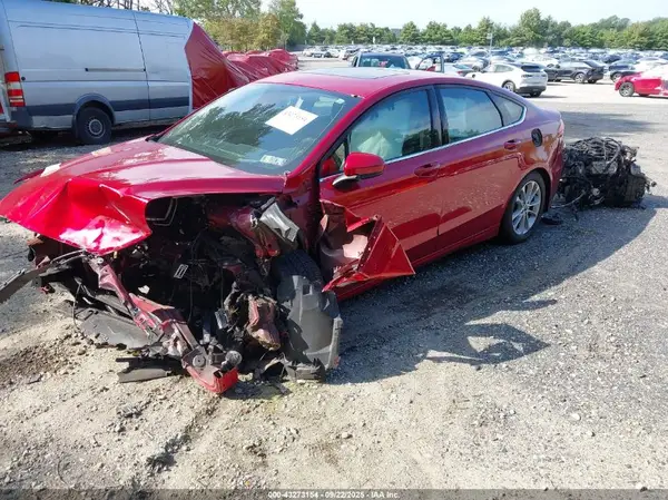 3FA6P0HD0LR102678 2020 FORD FUSION - Image 2