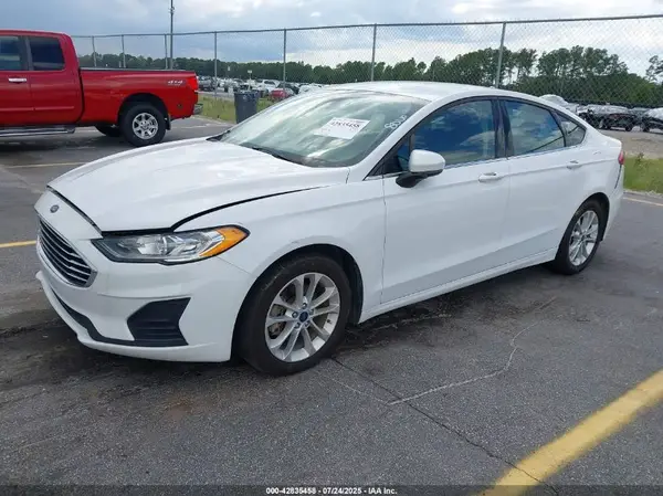 3FA6P0HD0LR104379 2020 FORD FUSION - Image 2