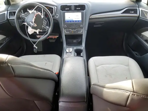 3FA6P0HD0LR104799 2020 FORD FUSION - Image 8