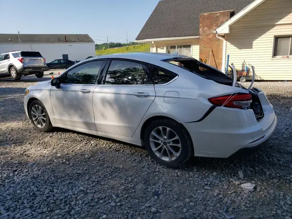 3FA6P0HD0LR106343 2020 FORD FUSION - Image 2