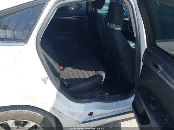 3FA6P0HD0LR108528 2020 FORD FUSION - Image 8