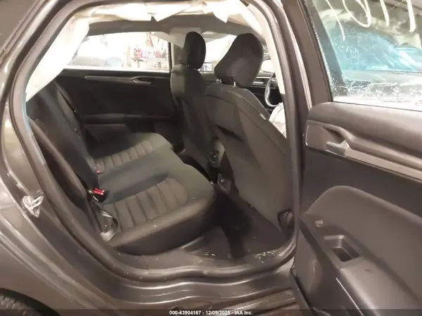 3FA6P0HD0LR109484 2020 FORD FUSION - Image 8