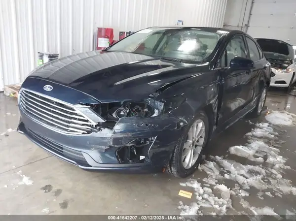 3FA6P0HD0LR111817 2020 FORD FUSION - Image 2