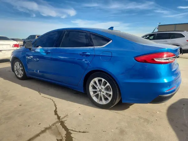 3FA6P0HD0LR112305 2020 FORD FUSION - Image 2