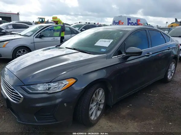 3FA6P0HD0LR125846 2020 FORD FUSION - Image 2
