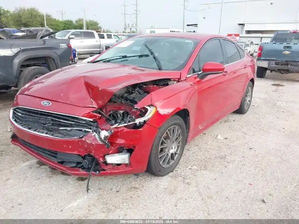 3FA6P0HD0LR126043 2020 FORD FUSION - Image 2