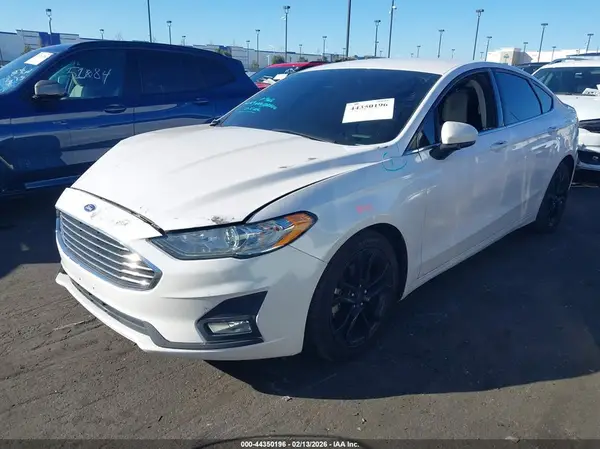 3FA6P0HD0LR127435 2020 FORD FUSION - Image 2