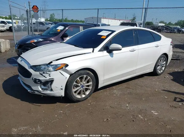 3FA6P0HD0LR135082 2020 FORD FUSION - Image 2