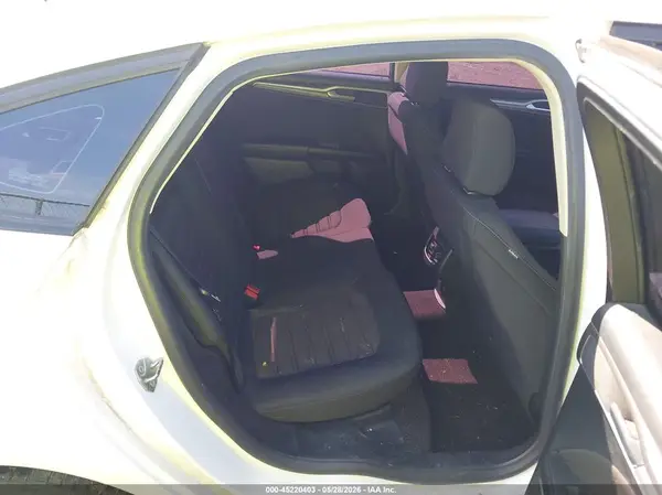 3FA6P0HD0LR135082 2020 FORD FUSION - Image 8