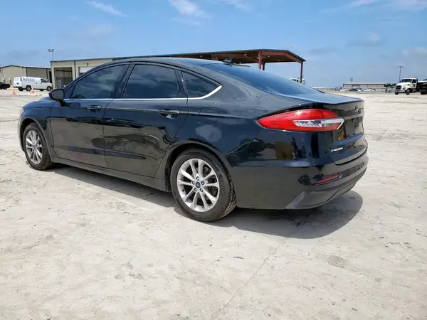 3FA6P0HD0LR147541 2020 FORD FUSION - Image 2