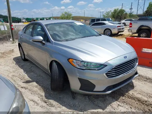 3FA6P0HD0LR150679 2020 FORD FUSION - Image 1
