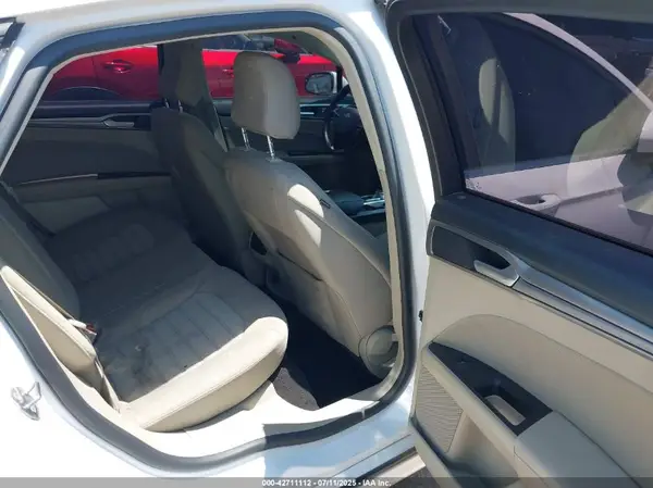 3FA6P0HD0LR154019 2020 FORD FUSION - Image 8