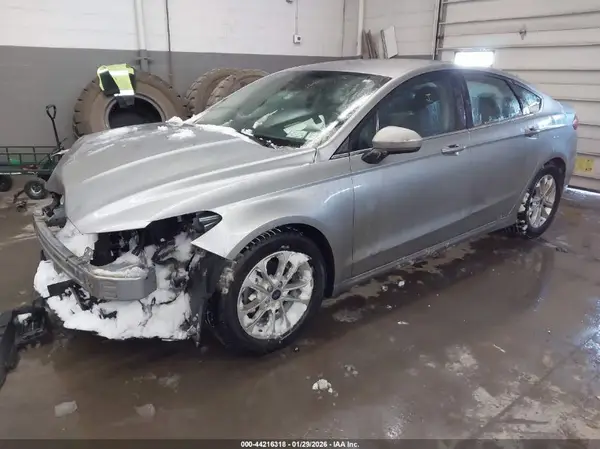 3FA6P0HD0LR154909 2020 FORD FUSION - Image 2