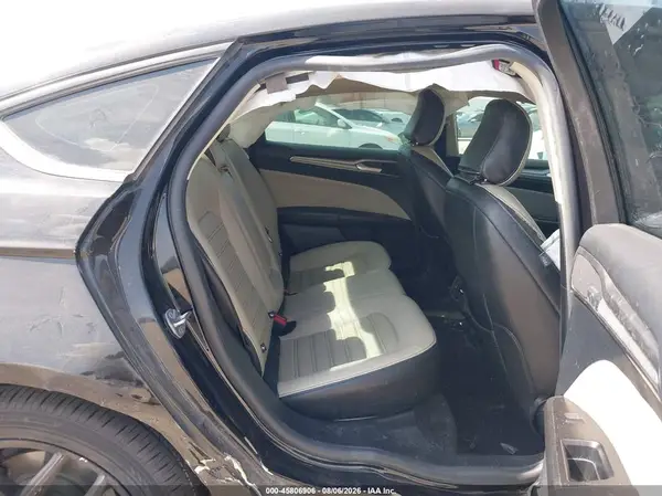 3FA6P0HD0LR168065 2020 FORD FUSION - Image 8