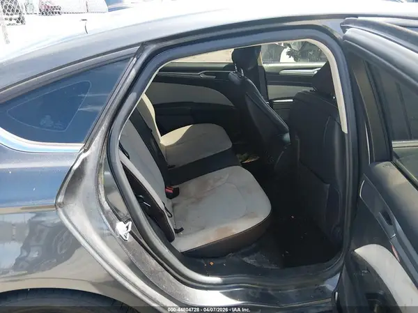 3FA6P0HD0LR184847 2020 FORD FUSION - Image 8
