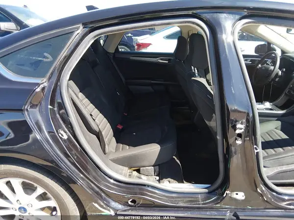 3FA6P0HD0LR198845 2020 FORD FUSION - Image 8