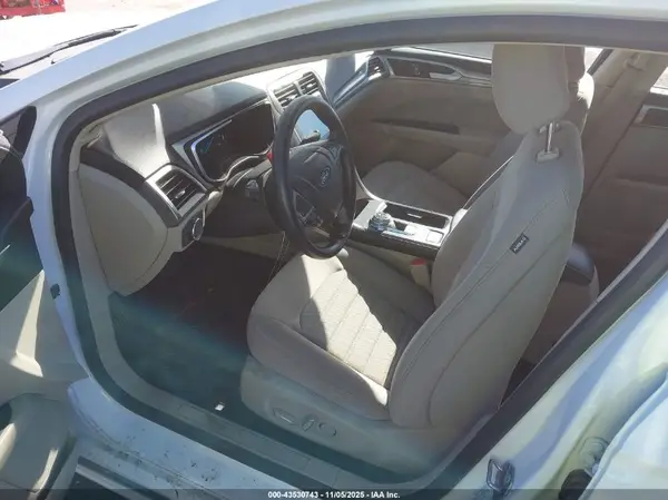 3FA6P0HD0LR216373 2020 FORD FUSION - Image 8