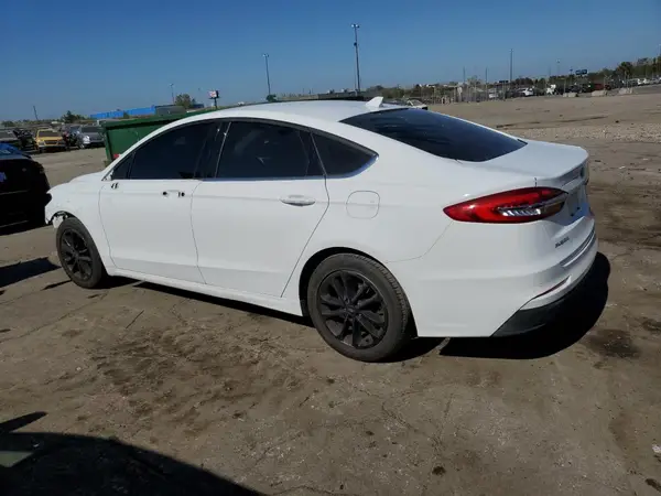 3FA6P0HD0LR218625 2020 FORD FUSION - Image 2