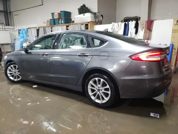 3FA6P0HD0LR221136 2020 FORD FUSION - Image 2