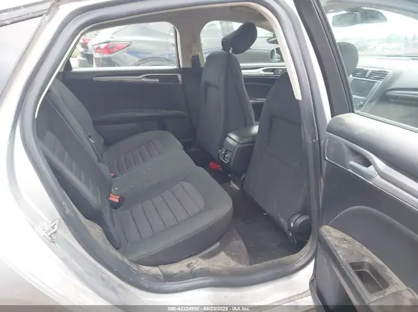 3FA6P0HD0LR222058 2020 FORD FUSION - Image 8