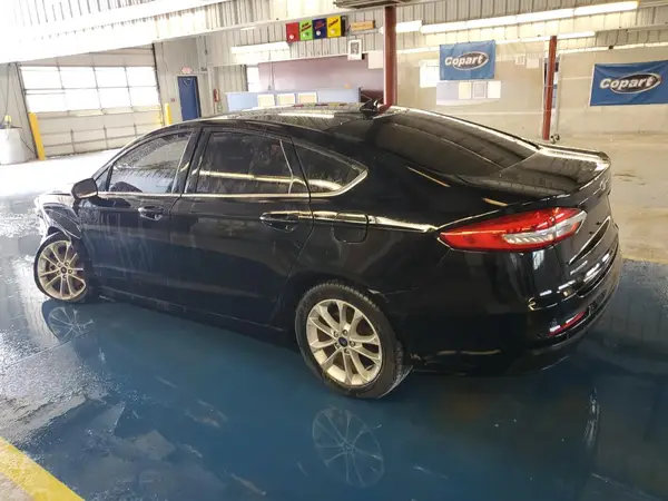 3FA6P0HD0LR253262 2020 FORD FUSION - Image 2