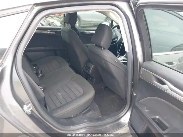3FA6P0HD0LR254945 2020 FORD FUSION - Image 8