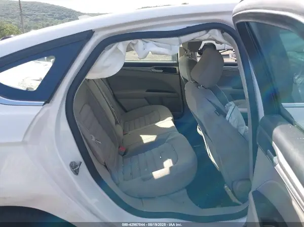 3FA6P0HD0LR255531 2020 FORD FUSION - Image 8