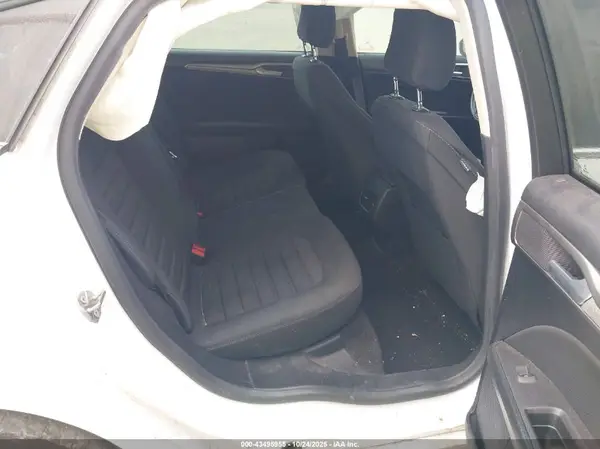 3FA6P0HD0LR258431 2020 FORD FUSION - Image 8
