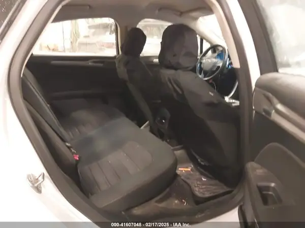 3FA6P0HD0LR261278 2020 FORD FUSION - Image 8
